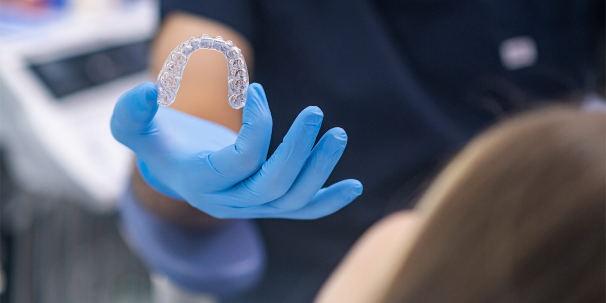 Металлические, сапфировые, керамические брекеты: что выбрать?